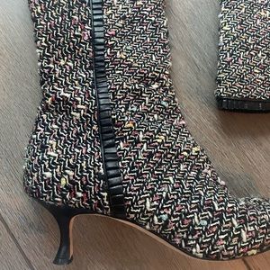 Beautiful Authentic Manolo Blahnik Boots Size 41 (10.5/11 US)